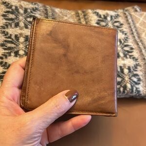 BRIGHTON VINTAGE DISTRESSED MENS LEATHER BILLFOLD